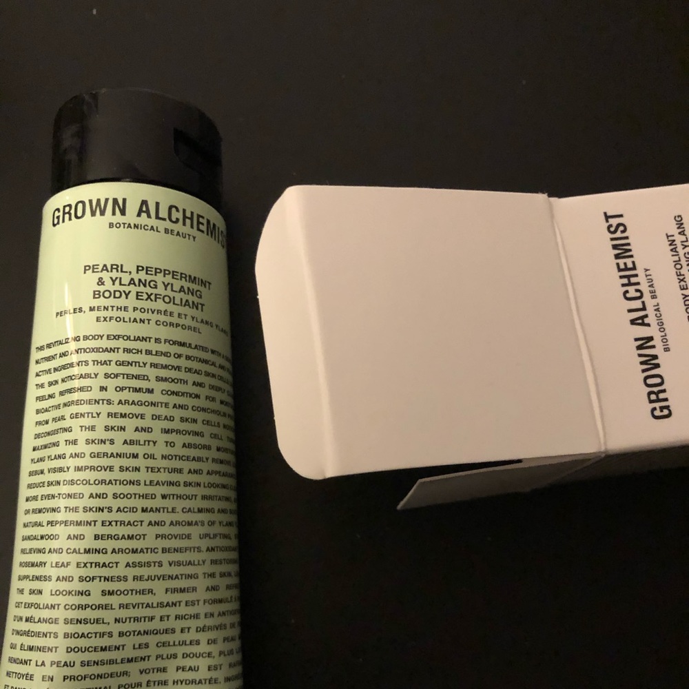 Grown Alchemist Body Exfolient